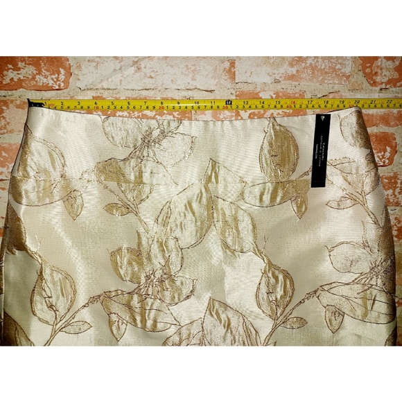 Tahari ASL Gold Natural Flora Jacquard Skirt - Picture 11 of 16